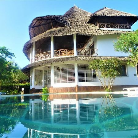 Watamu, Nestled Between Pristine Beaches And Lush Tropical Forest Hotel ภายนอก รูปภาพ