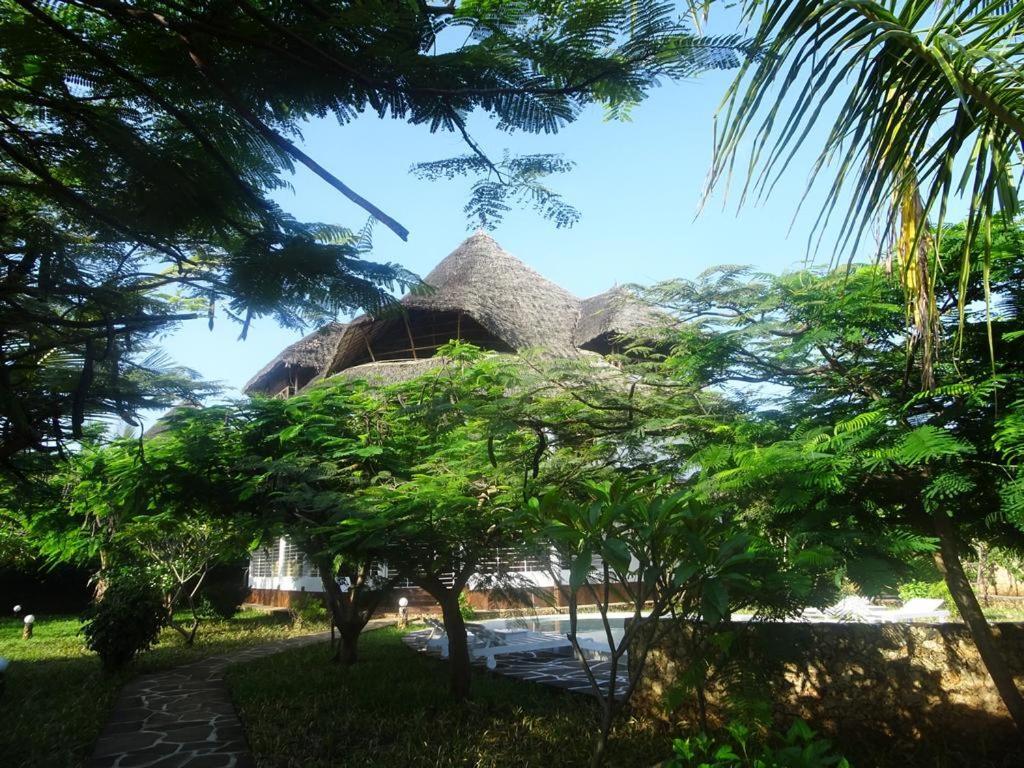 Watamu, Nestled Between Pristine Beaches And Lush Tropical Forest Hotel ภายนอก รูปภาพ